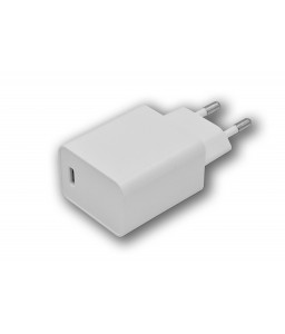 LMP USB-C Power Adapter 20W, PD (max. 20W), MFi, USB-C to Lightning & USB-C to USB-C charging cable 1.2 m, white