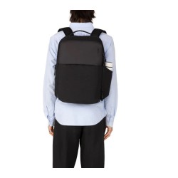 Incase A.R.C. Daypack - Black