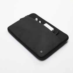 Incase A.R.C. Sleeve for 16-inch Laptop - Black