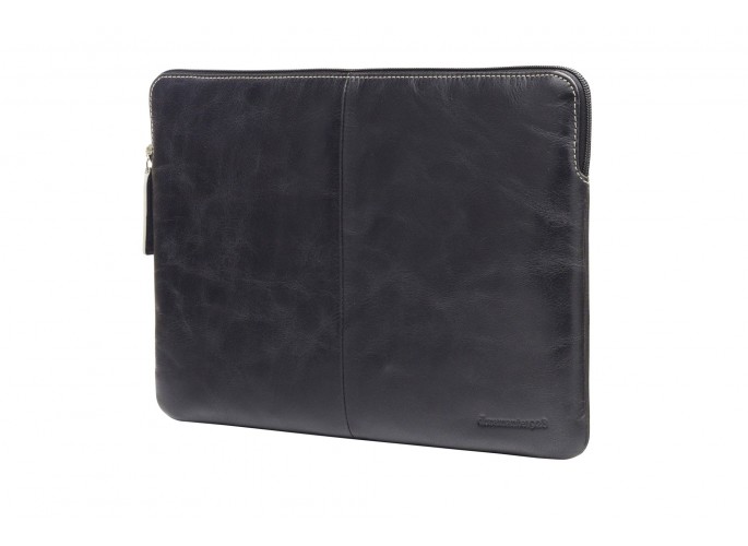 dbramante1928 Rungsted - Full-grain leather sleeve for MacBook Air/Pro 13" 2015 & MacBook Pro 14'' (2021-2023) - Black